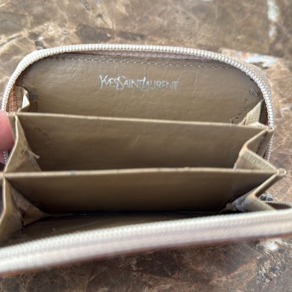 YSL Coin Purse - Picture 2 of 8